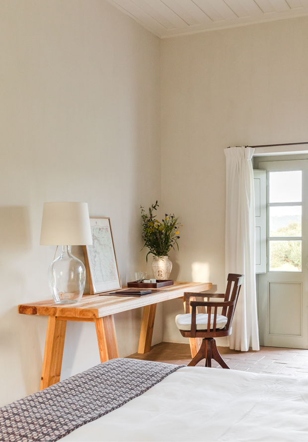 farm room desk