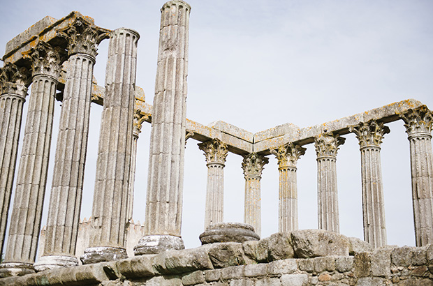 Évora