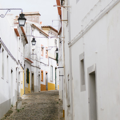 evora street